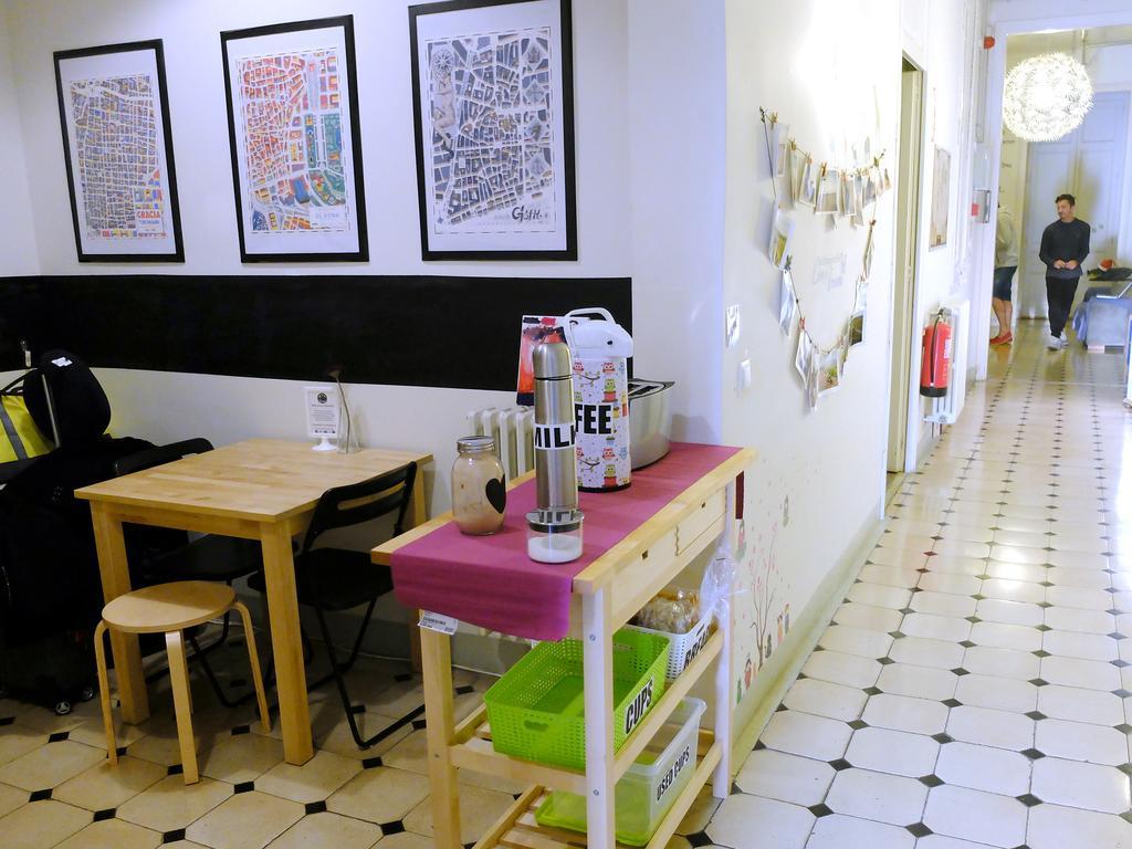 Fabrizzio's Petit Hostel *